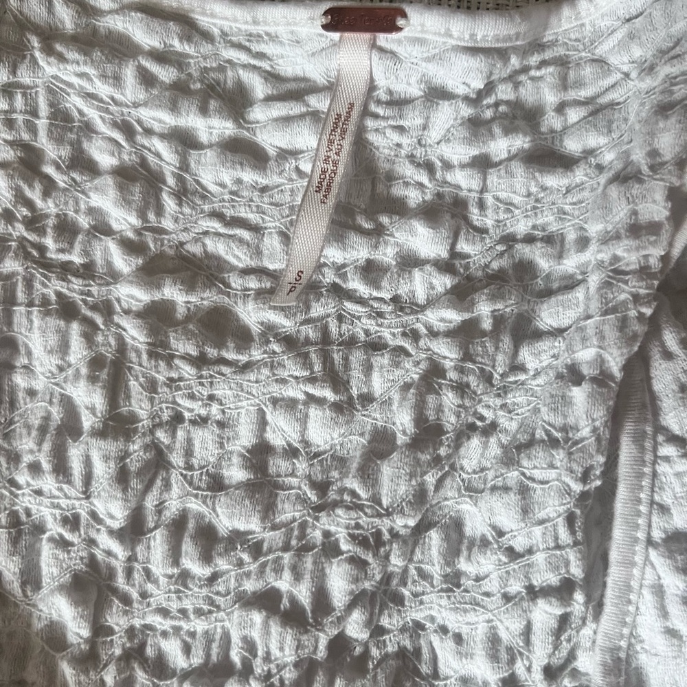 Free People White Ruffled Short Sleeve Blouse - Picture 10 of 13